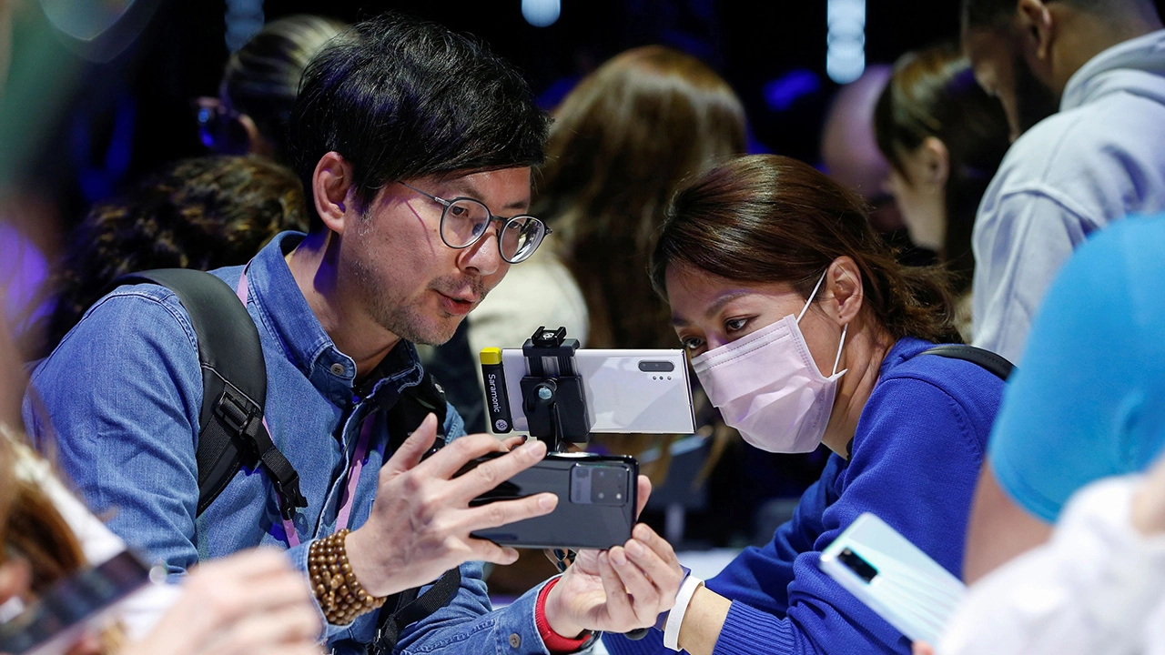 ทีเซอร์ Galaxy S21 หลุดสู่โลกออนไลน์ คาดเปิดตัวกลางเดือนมกราคม