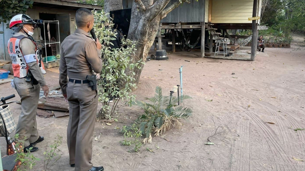 ตร.นครสวรรค์ล้อมบ้านข้ามวัน กล่อมตาวัย 81 ยิงลูกเขยดับคาที่ให้มอบตัว