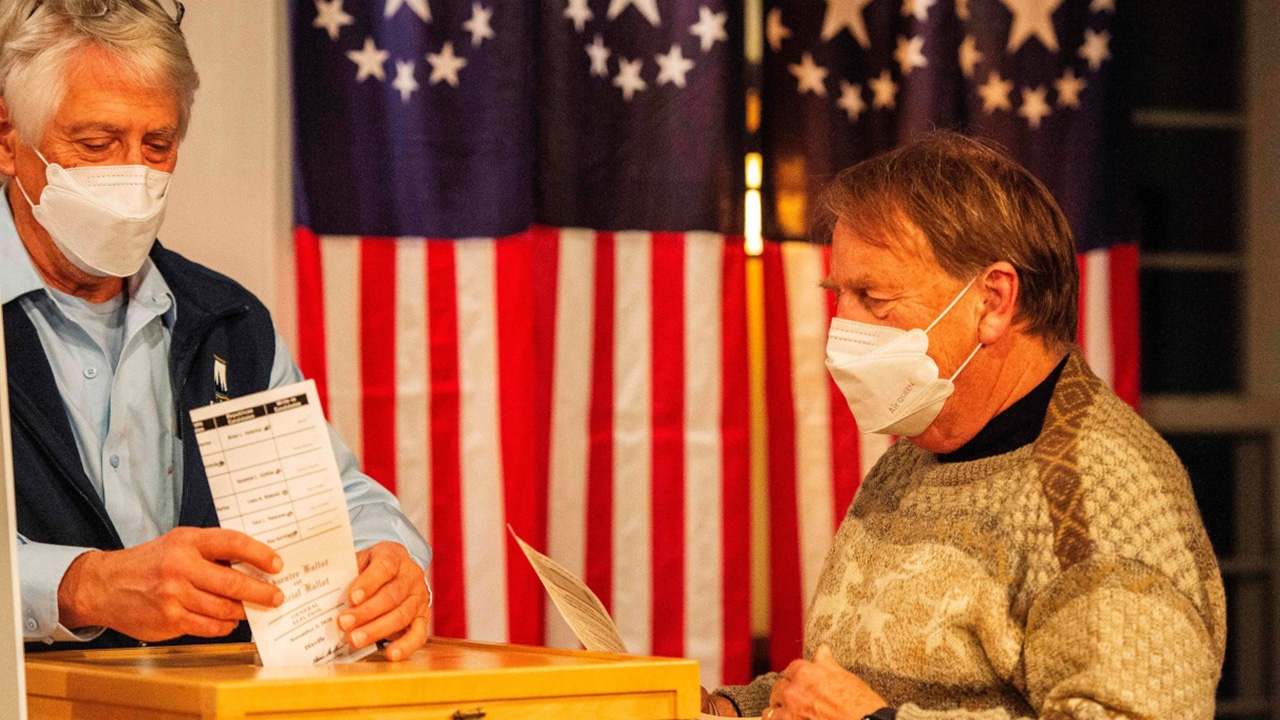 ชาวเมืองดิกซ์วิลล์ นอท์ช  เลือกตั้งสหรัฐฯ เมืองแรกแล้ว เทคะแนนให้  ไบเดน