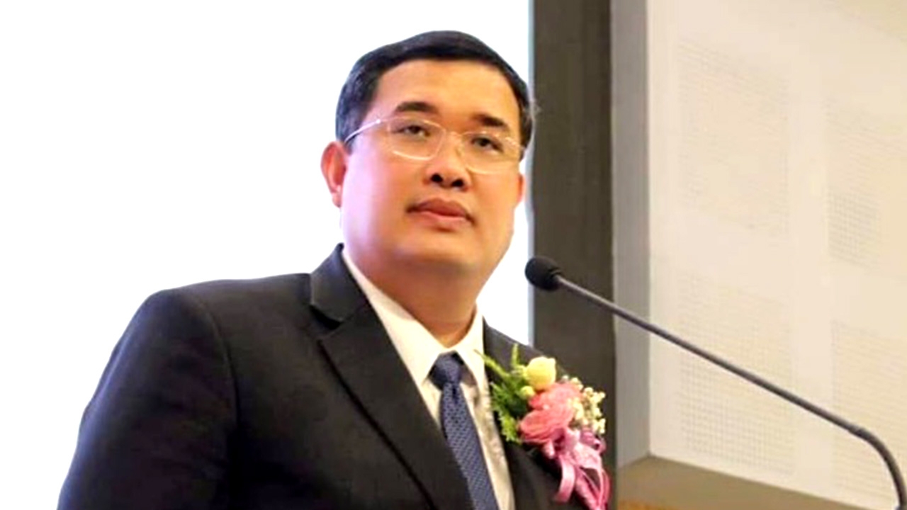 “ธนพร” ยันสรรหา ผอ.สกสค. 64 จังหวัดต้องโปร่งใส ใช้กฎหมายจัดการพวกเรียกรับเงิน