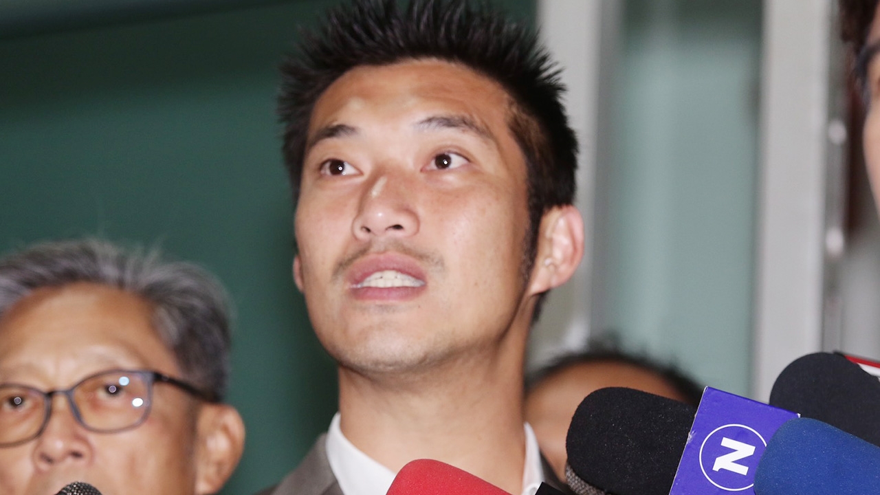 “ธนาธร” ขอทุกคนมีสติ หันหน้าทำความเข้าใจ หยุดเมล็ดพันธุ์แห่งการเกลียดชัง