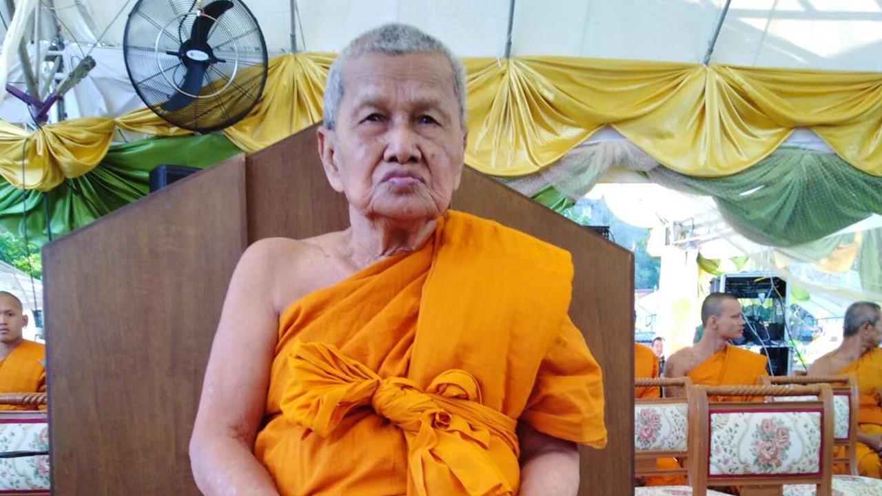 สิ้นหลวงพ่อศักดิ์ เกจิผู้เปี่ยมเมตตา อายุ 97 ปี อาวุโสสุดของลพบุรี