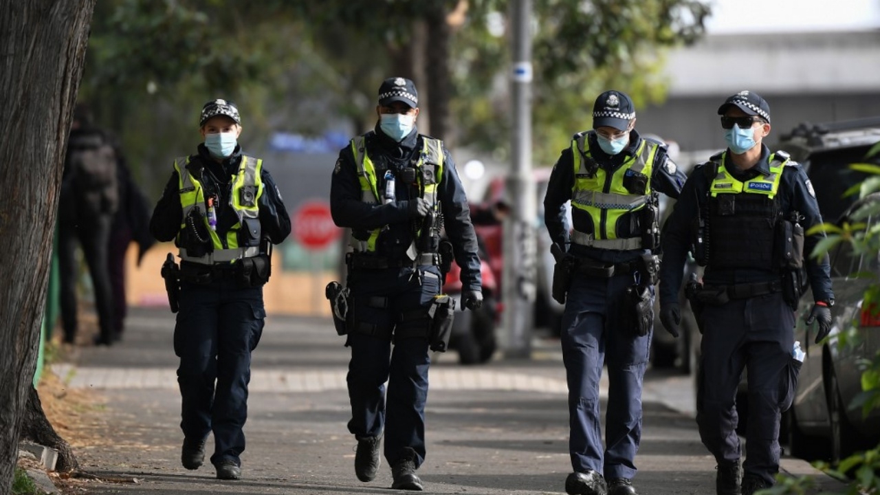 ตำรวจออสเตรเลียกวาดล้างจับกุมแก๊งอนาจารเด็ก 44 คน