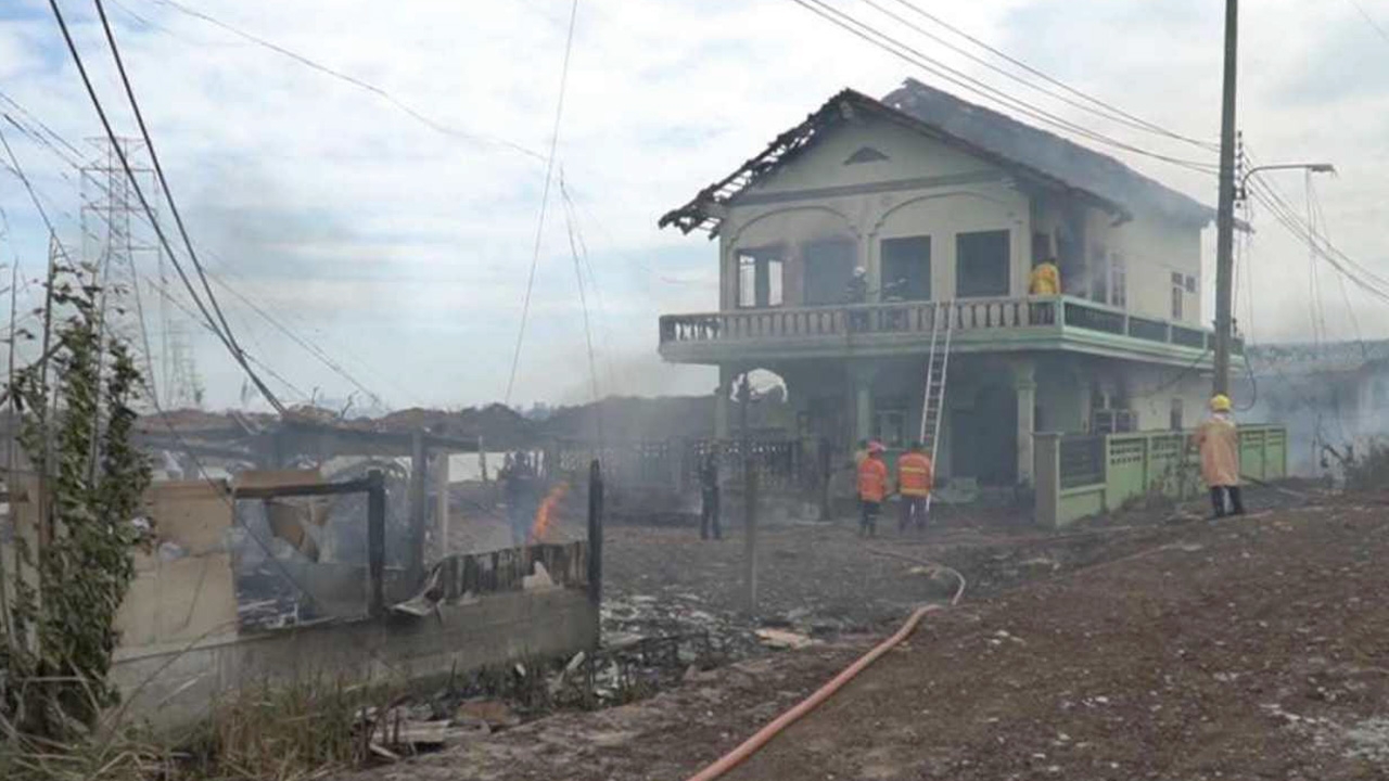 ปตท.พร้อมชดใช้ ท่อก๊าซระเบิด ไฟคลอกตาย 3 บาดเจ็บ 52 บ้านพัง 9 หลัง