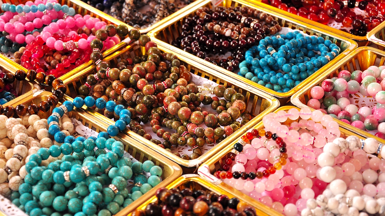 ความเชื่อส่วนบุคคล ไขความเชื่อ หินสี เสริมดวงความรัก