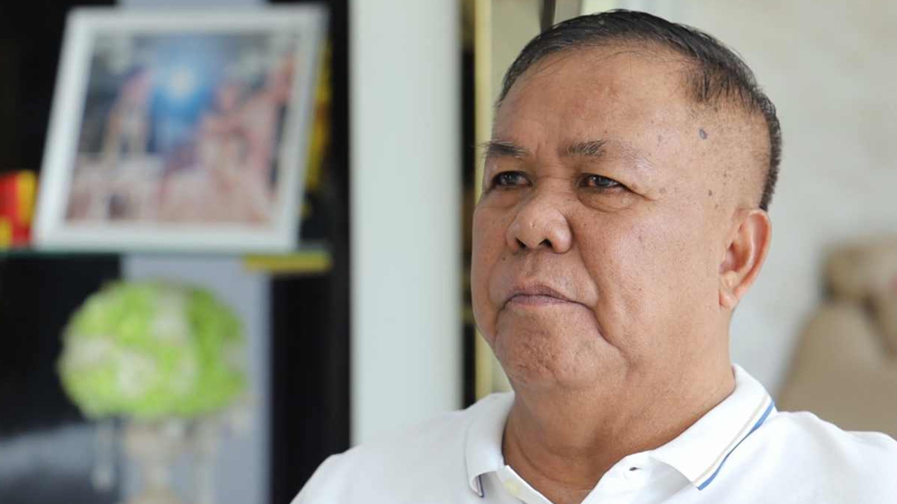 ขวัญชัย ไพรพนา ชี้ม็อบคนรุ่นใหม่ "ขว้างไข่ใส่หิน" ชนะยากมาก 