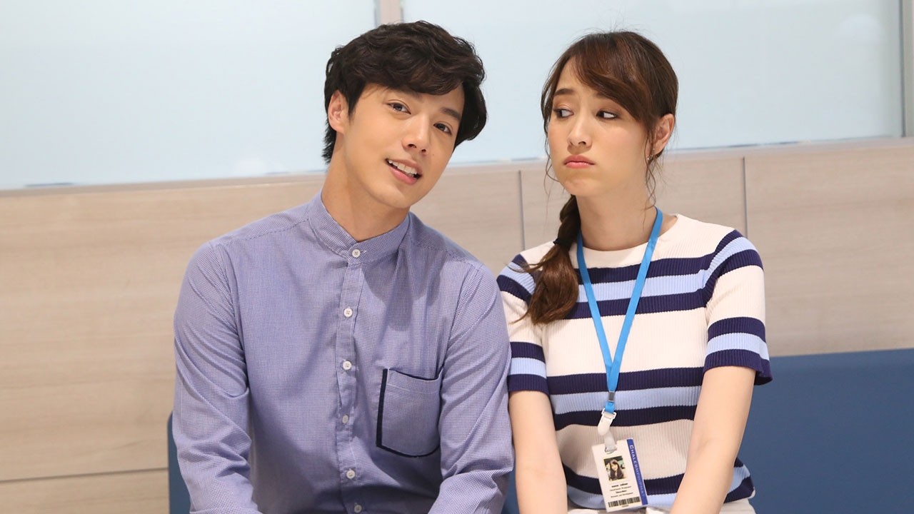 "ซีน ภัสธรากรณ์" ตัวจริงขี้สงสาร บท "ชมชนก" มนุษย์แฟนขี้งอน ใน "ความทรงจำสีจาง"