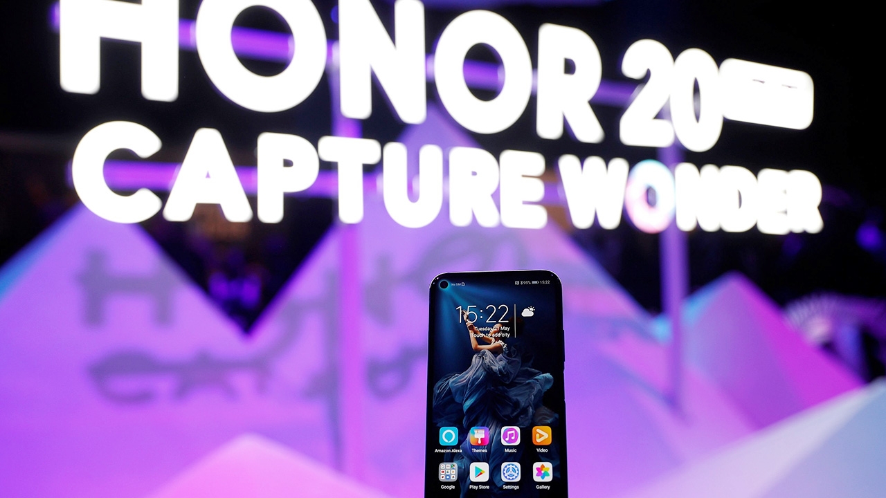 Huawei เปิดโต๊ะเจรจาพร้อมขาย Honor ตั้งราคา 2.5 หมื่นล้านหยวน