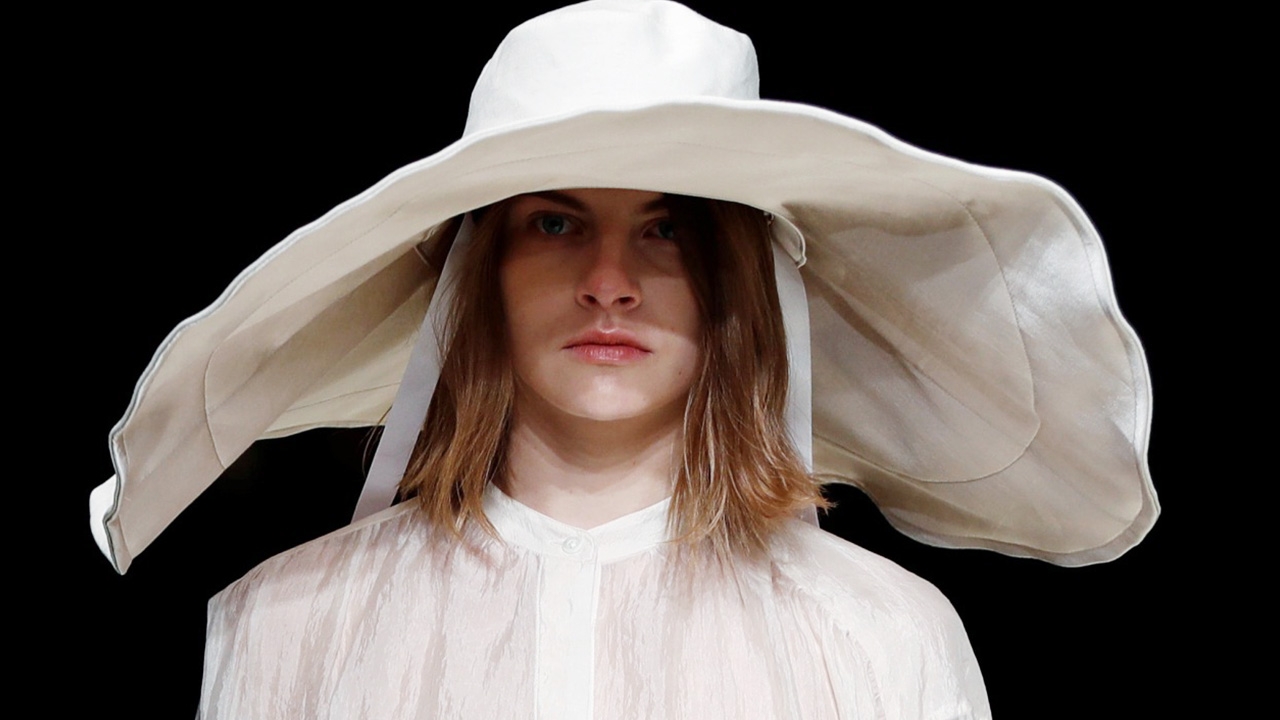 ไฮไลต์ Fashion Week 2020 รันเวย์แฟชั่นในโลกที่เปลี่ยนไป