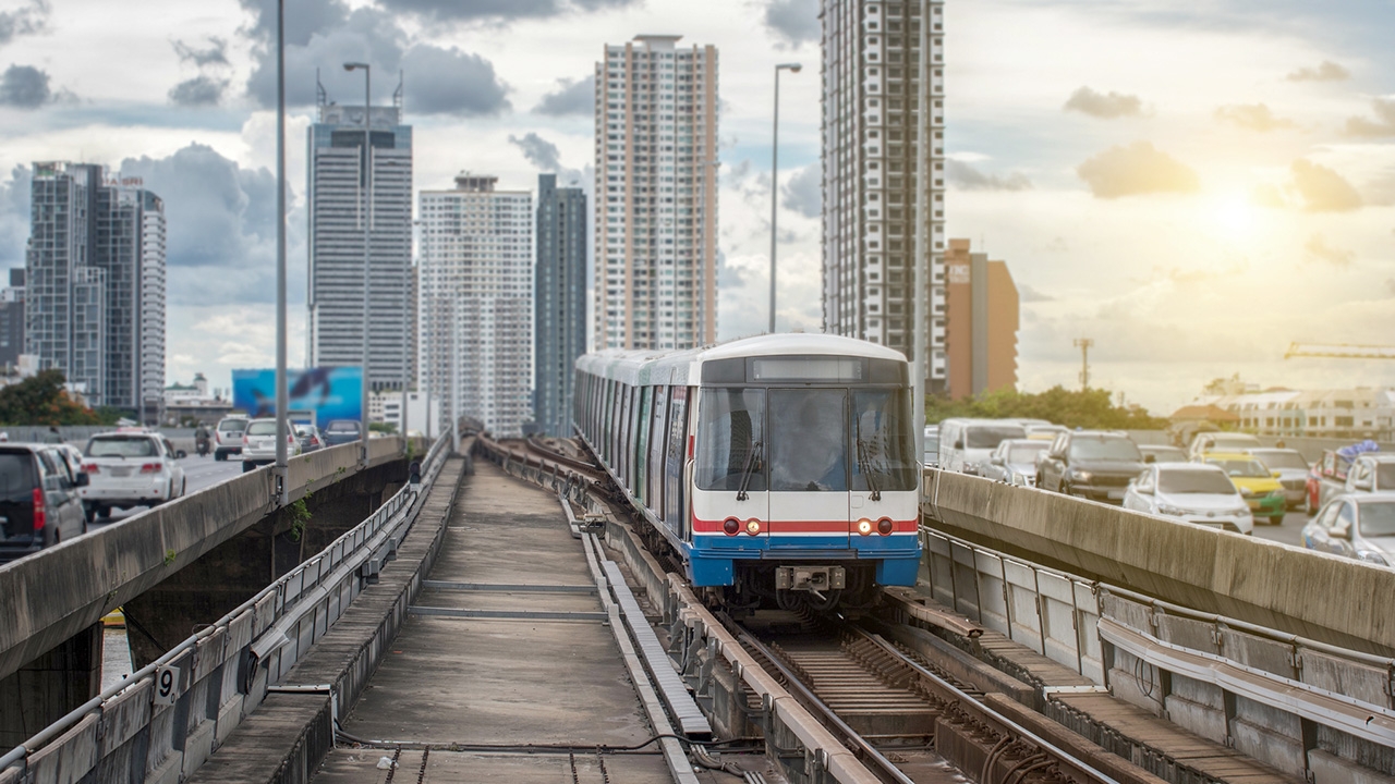 รถไฟฟ้า BTS ล่าสุดแจ้งปิดให้บริการชั่วคราวทุกสถานี ตั้งแต่ 15.00 น.