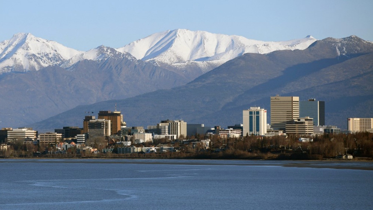 แผ่นดินไหวอลาสกา 7.5 เตือนสึนามิ