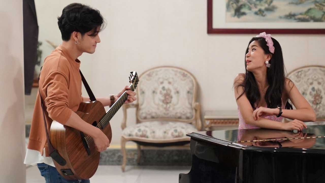 ไม่ได้มีดีแค่การแสดง "เก้า จิรายุ" โชว์ลีลาโซโล่กีตาร์ ใน "บ้านสาวโสด"