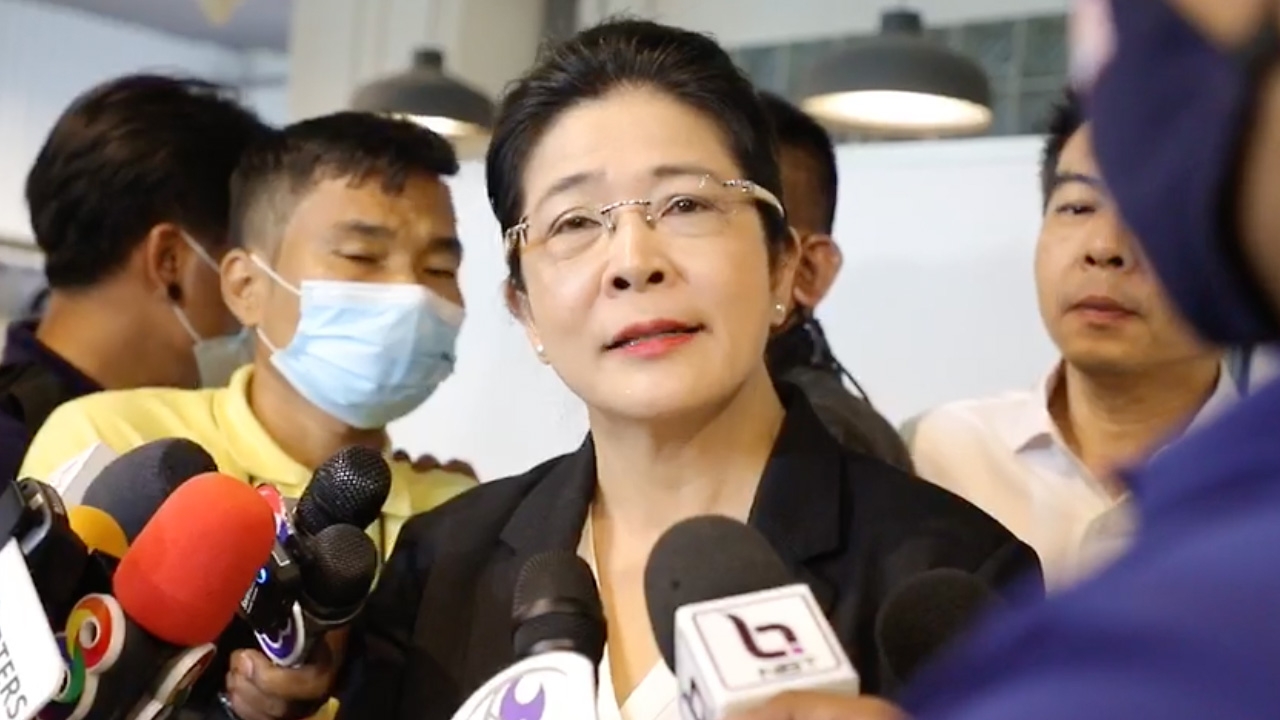 "เจ๊หน่อย" ยัน ลาออกไม่เกี่ยว "พจมาน" ลั่นไม่รับตำแหน่ง กก.บริหารชุดใหม่