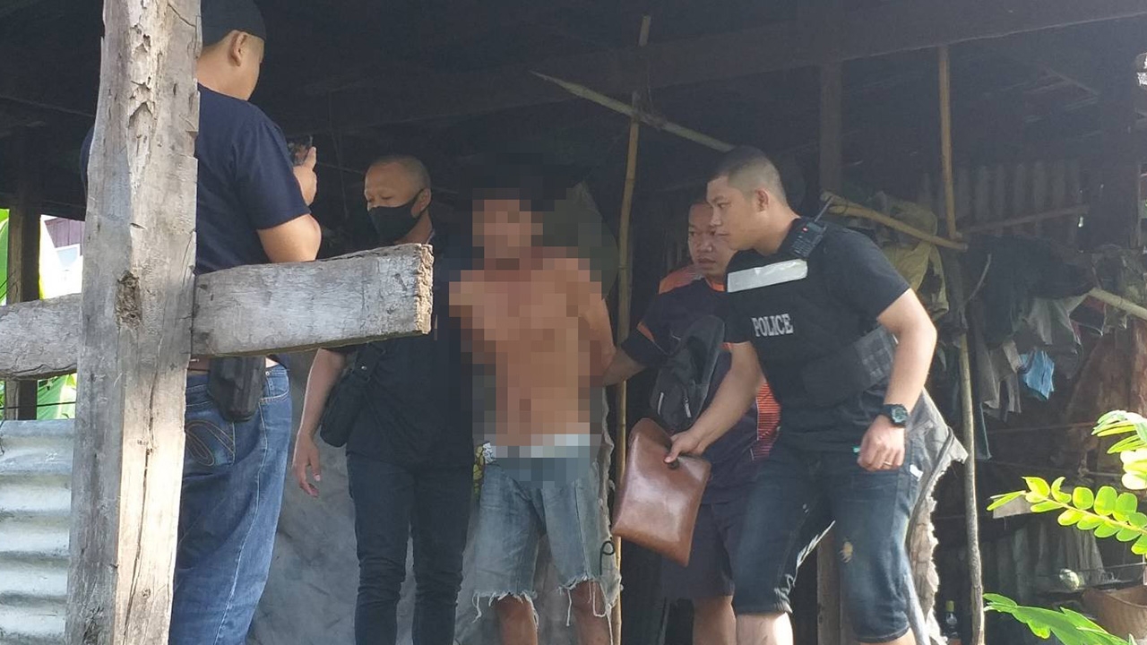 หนุ่มวังโป่งทาสสุรา คลั่งมีดฟันพี่สาวดับคาบ้าน เหตุขอเงินแล้วไม่ให้