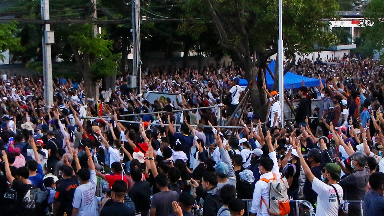 ฟัง 4 มุมมอง "เกมการเมือง" จากคนรุ่นใหม่ ก่อนชุมนุมใหญ่ 14 ต.ค.