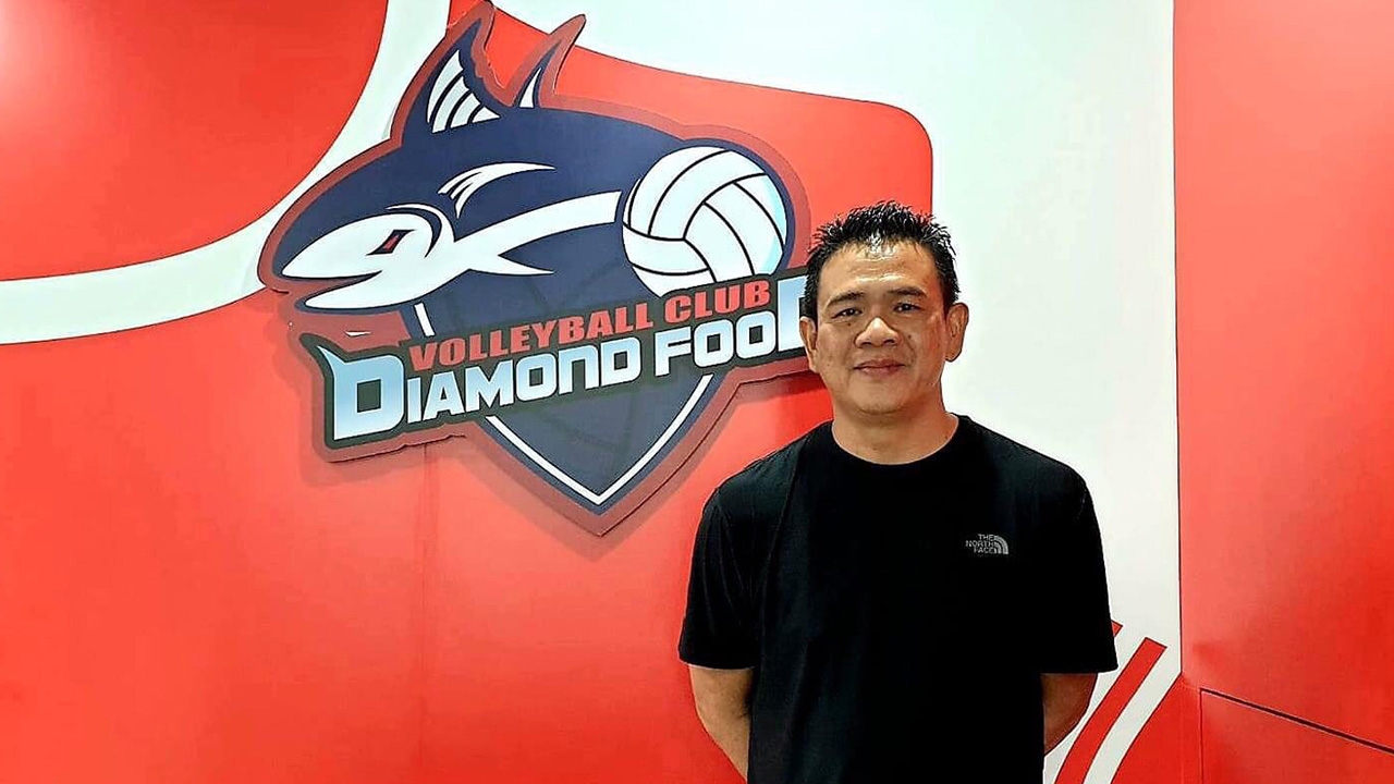 "สมาคมวอลเลย์บอล" ยืนยัน "โค้ชด่วน" ยังคุมทีมชาติต่อ แม้รับงานสโมสร