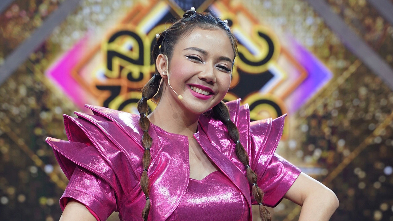 สองตัวแม่ "จ๊ะ-เป็กกี้" ประชันโชว์ในรายการ "ลูกทุ่งไอดอล All Star"