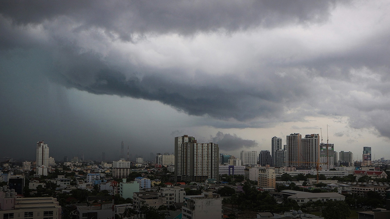 สภาพอากาศวันนี้ ทั่วไทยมีฝน 27 จ.ระวังตกหนัก "อันดามัน" คลื่นลมแรง