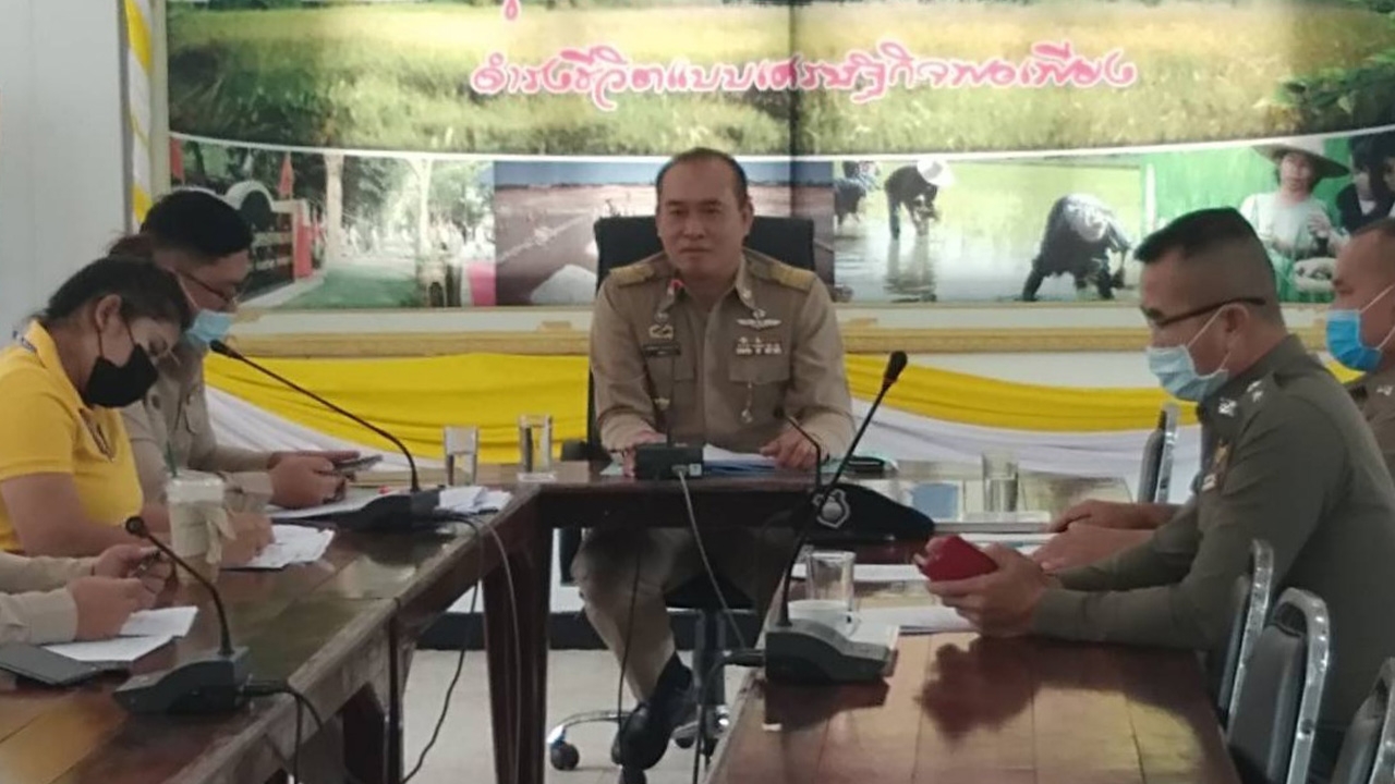 หมอลำได้เฮ อ.บ้านดุง ยอมผ่อนปรน รับงาน-จัดมหรสพได้ แต่ต้องมีป้องกันโควิด