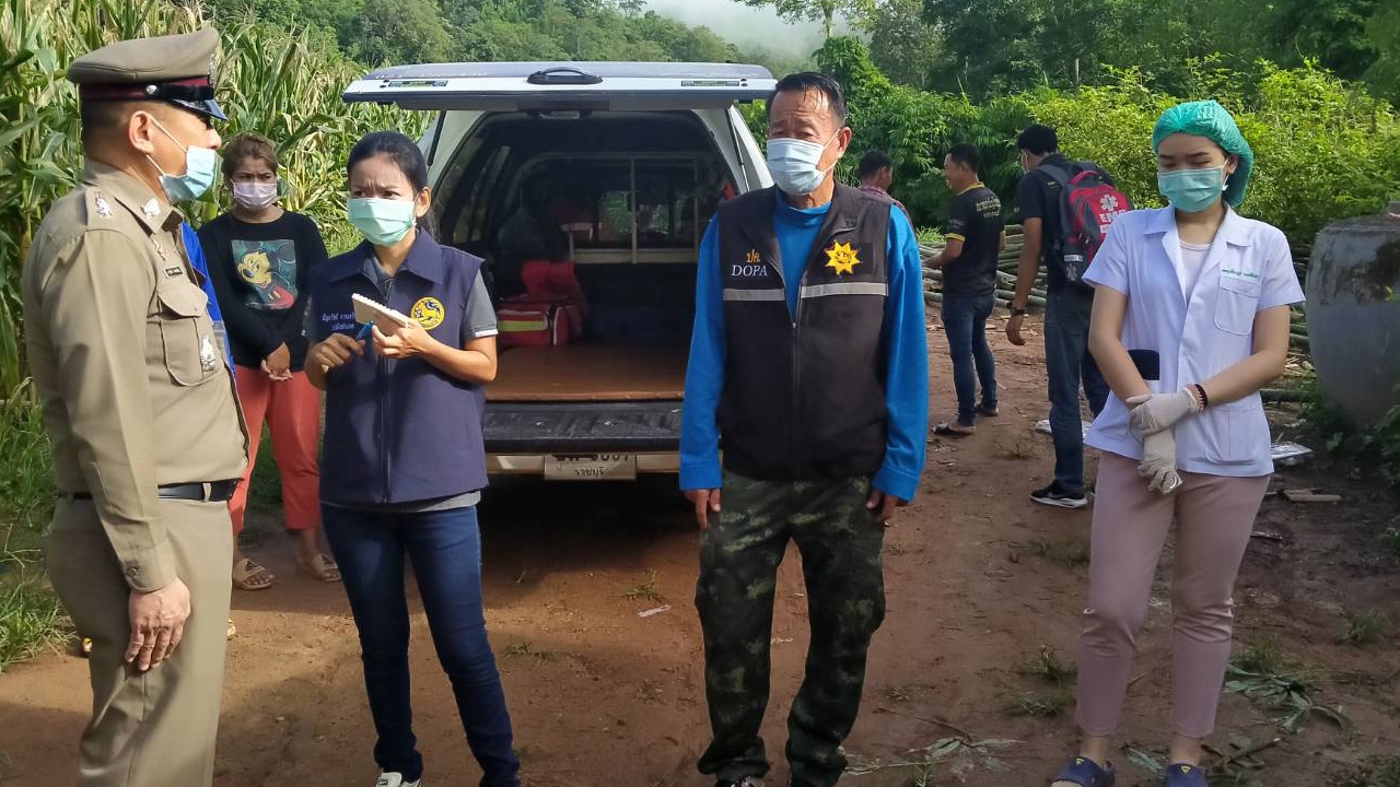 ฆ่าโหดปาดคอหนุ่มเมียนมา คาไร่ข้าวโพดที่กาญจน์ คาดทะเลาะกันในวงเหล้า