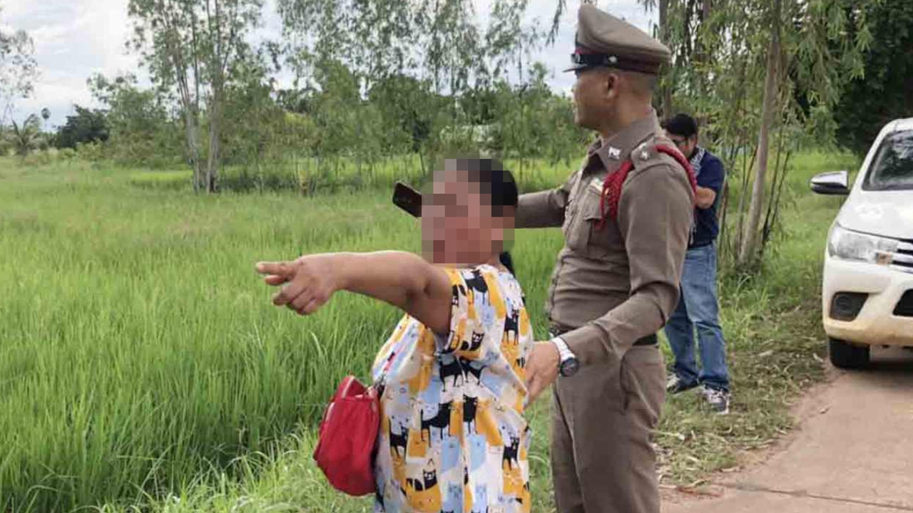 โจรหนุ่มซุ่มรอป้า ใช้ "เจ้าโลก" เป็นอาวุธ ควักโชว์ไล่หนี ลักทองในรถ