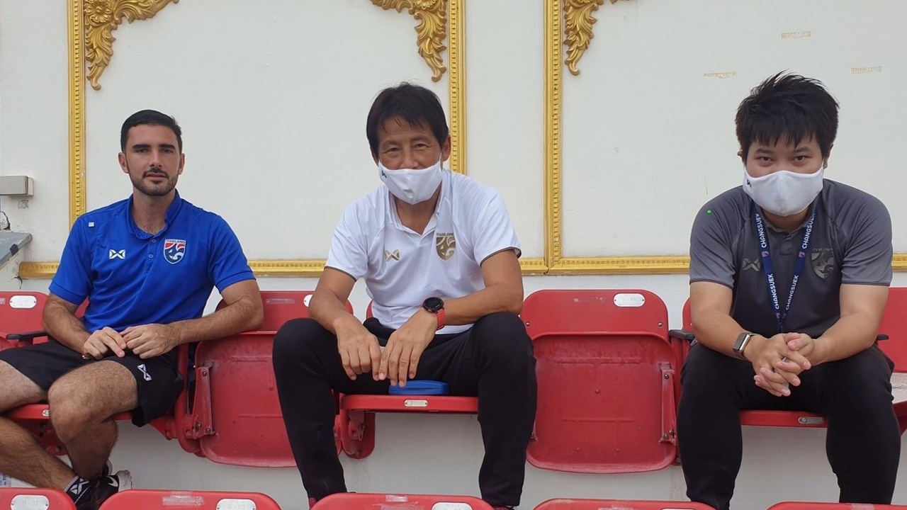 "นิชิโนะ" ดูฟอร์มแข้งบอลกรมพลศึกษา หวังเติมเต็มทีมชาติไทยในอนาคต