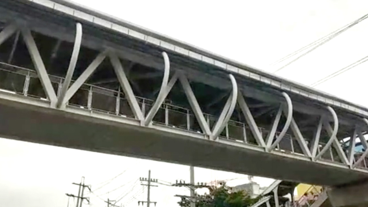 เปิดสาเหตุ เด็ก ม.3 พยายามกระโดดสะพานลอยอีกครั้ง หลังโดนเพื่อนบูลลี่