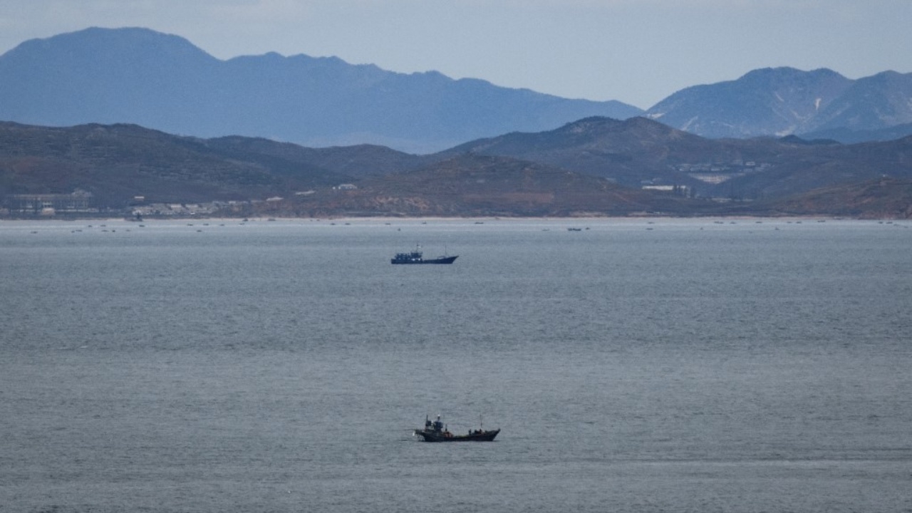 เครียด จนท.เกาหลีใต้สูญหาย โดนทหารเกาหลีเหนือยิงปลิดชีพแล้ว เผาศพทันที