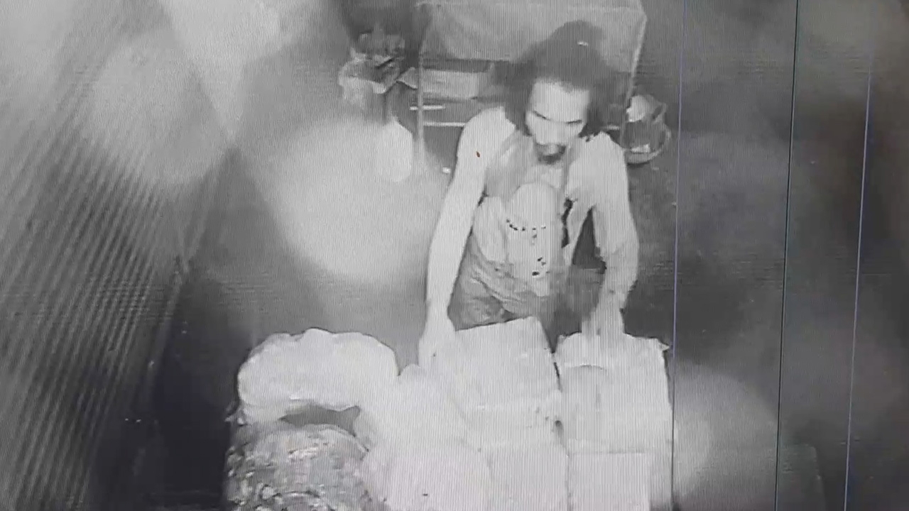 ตร.อุดรฯ เร่งตามล่าตัวโจรมอซอ ลักฮอตดอกจากร้านชำ เผยก่อเหตุมาหลายครั้ง