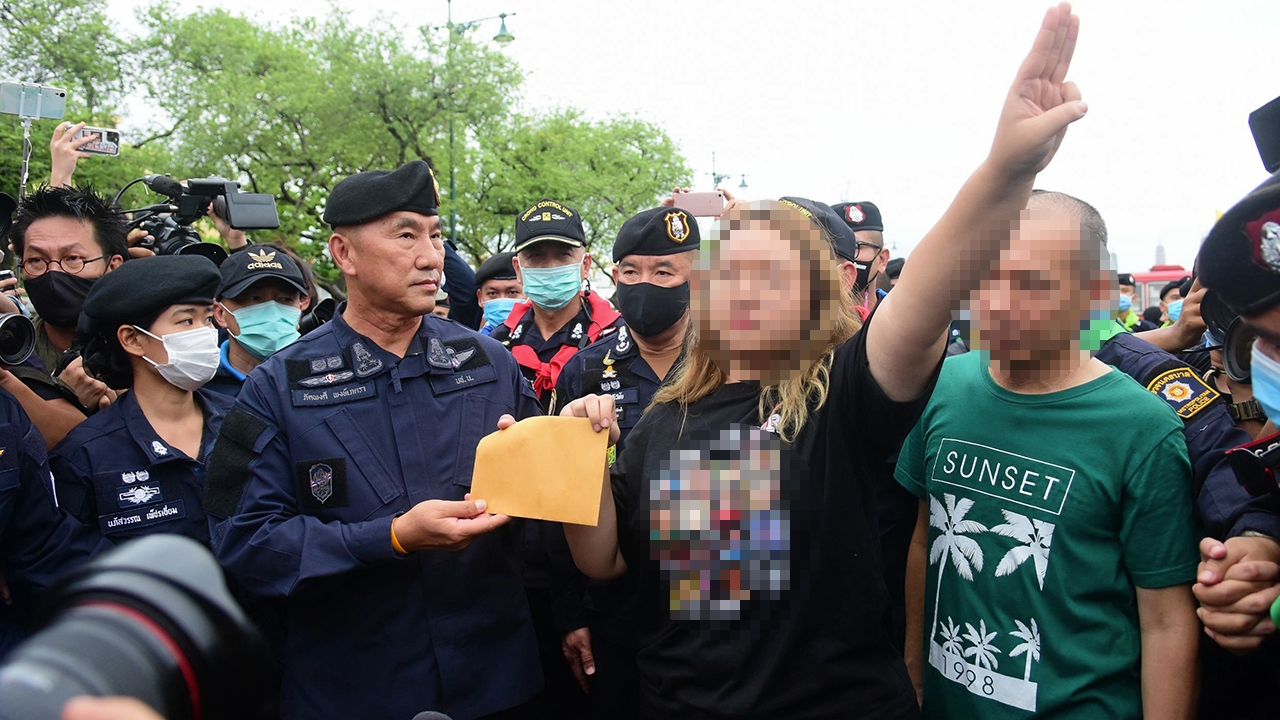 ย้ำจุดยืน 