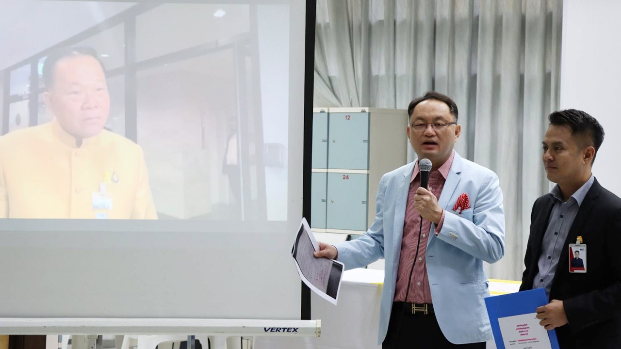 "ยุทธพงษ์" ถาม "สันติ" ไปเรียนที่ไหนมา บอก ป.เอก สจล. ไม่มีสอน