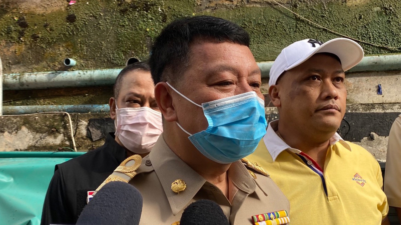 ระทึก ระเบียงอาคาร 9 ชั้น คอนโดย่านศรีนครินทร์ทรุดตัว หนีตายกันวุ่น