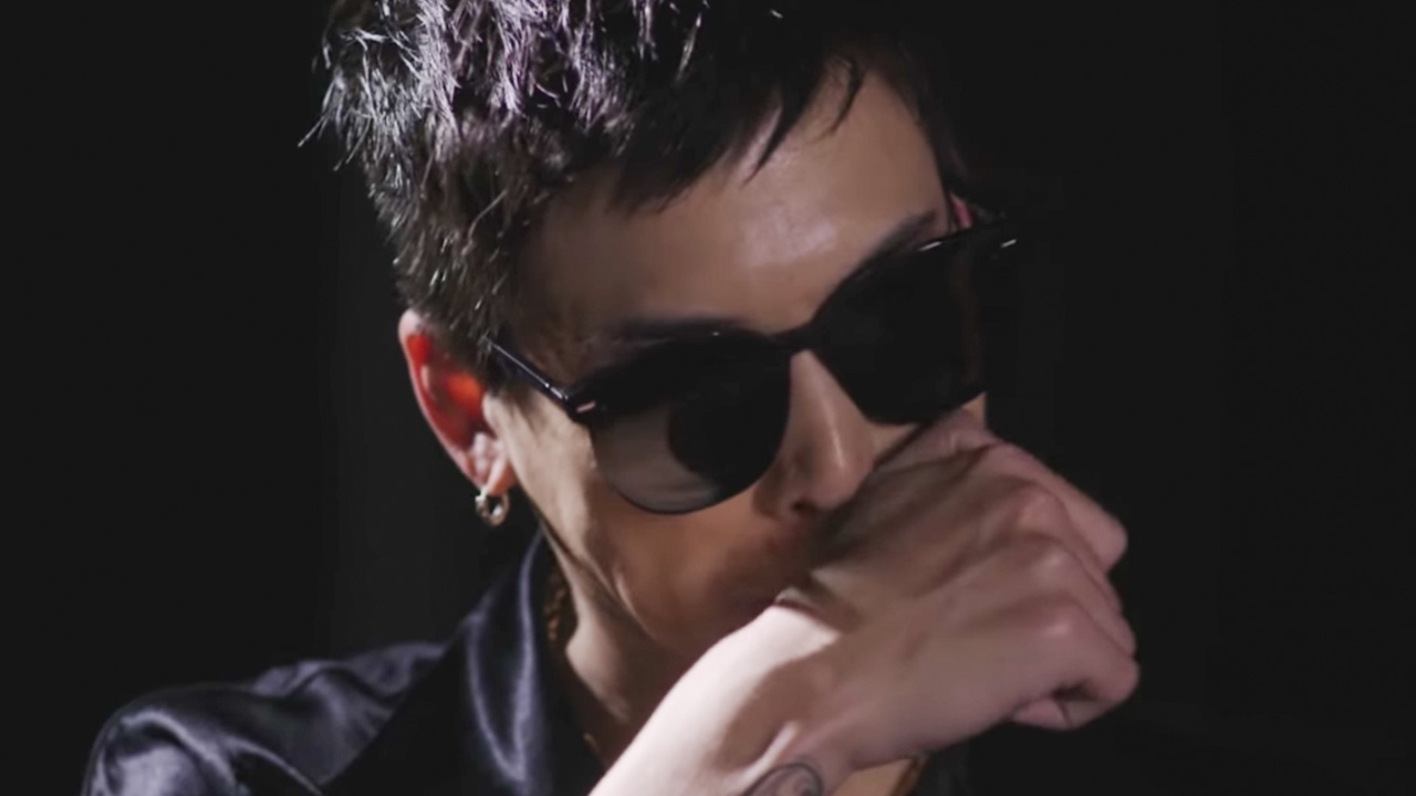 ป๊อก ร้องไห้โดนดูถูกมีดีแค่รวย ยอมรับเป็นแกะดำของตระกูลจิราธิวัฒน์ (คลิป)