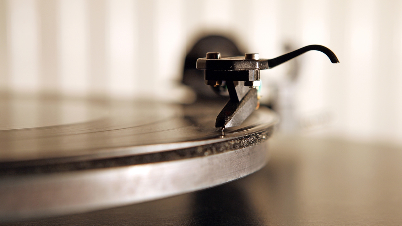 ฟังเพลงเสริมดวงชะตาพาชีวิตราบรื่น