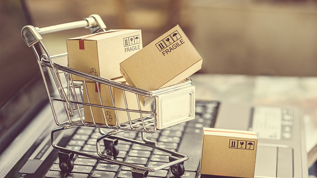 พาณิชย์ปั้น “แอร์-นักบิน” สู้ชีวิต ติวเข้มค้าออนไลน์เสริมรายได้