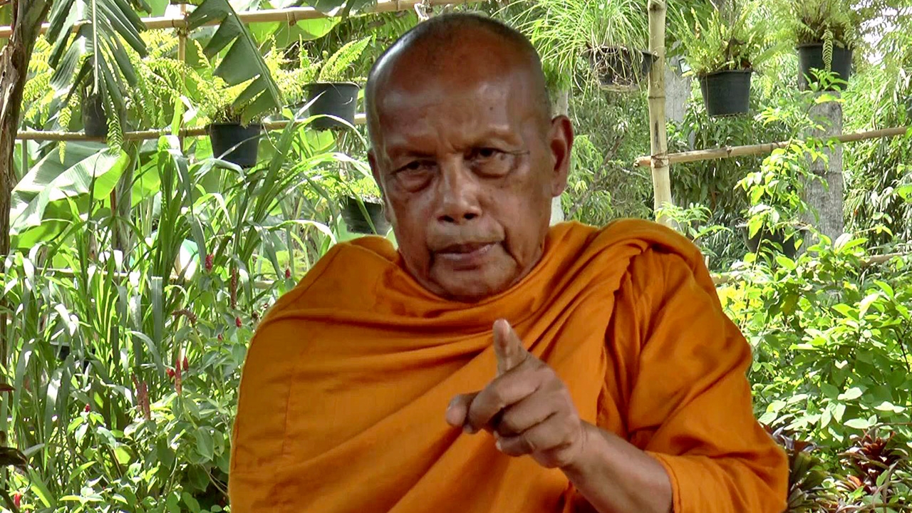 พระพยอม เตือนสติคนไทยบูชา "ไอ้ไข่" หวังลาภลอยจนลืมคำสอนพระพุทธเจ้า