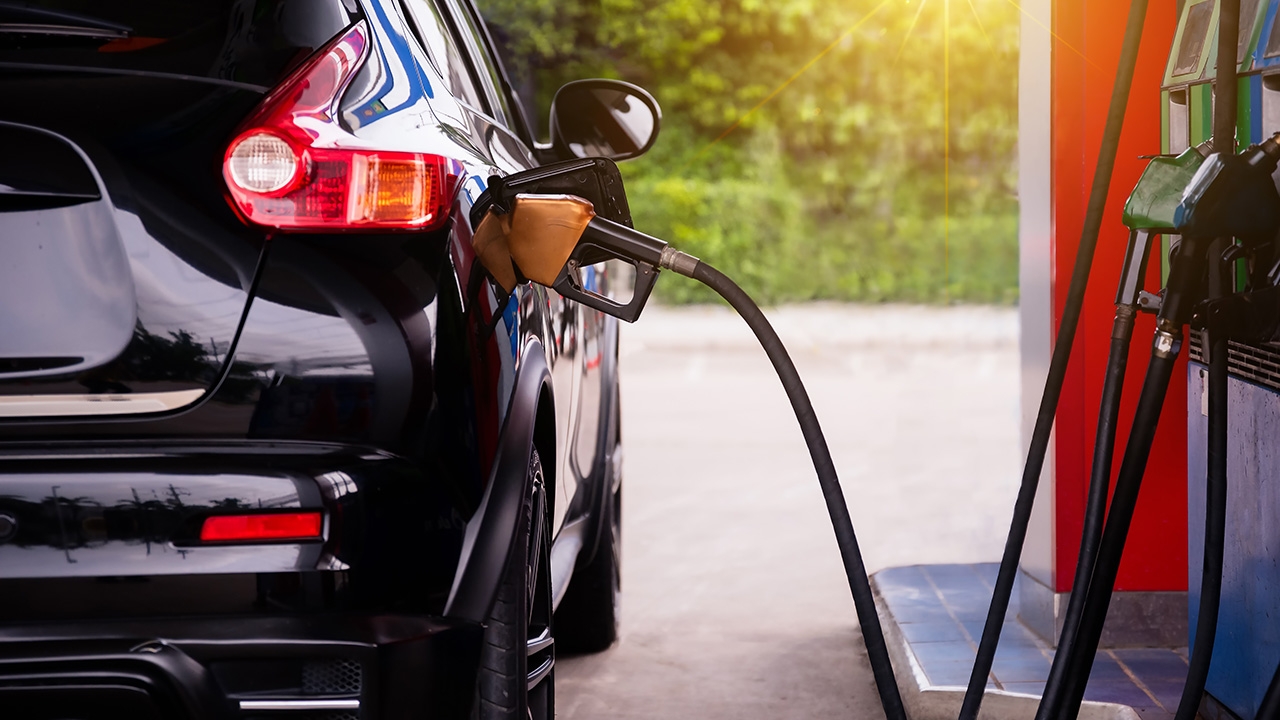 พรุ่งนี้ค่อยเติม "ราคาน้ำมัน" เบนซิน-แก๊สโซฮอล์ ลด 50 สต. E85 ลง 30 สต.