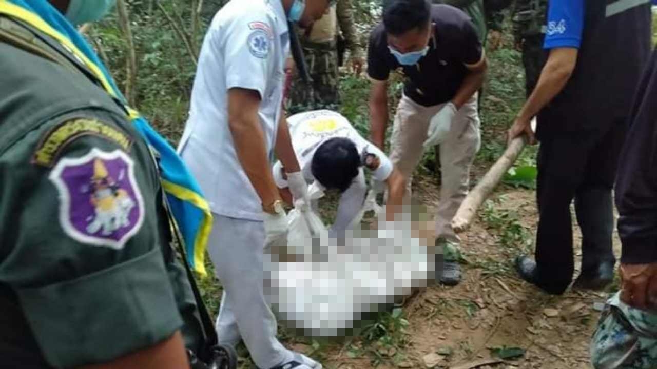 สาวศรีสะเกษมาเก็บเห็ดสุรินทร์ เหยียบระเบิดเขมร ร่างขาดสองท่อน