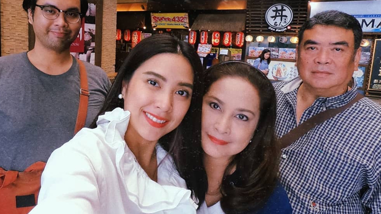 แฟนละครส่งกำลังใจถึง เพลง กวิตา หลังรู้ข่าว แม่อ้อย กาญจนา เสียชีวิต