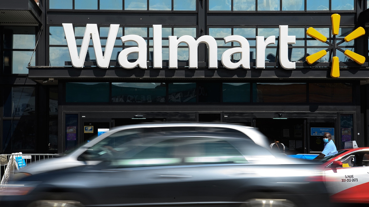 ห้างวอลมาร์ท ยืนยันร่วมมือไมโครซอฟท์ เข้าซื้อกิจการ TikTok