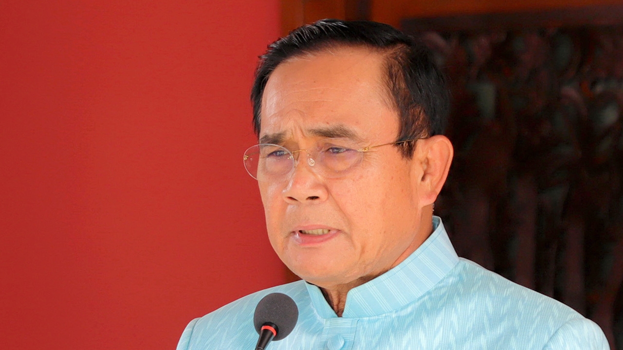 “บิ๊กตู่” ไฟเขียว แก้ รธน.ตามใจพรรคร่วมฯ ถามประเทศไม่ควรมี ส.ว.หรือ 