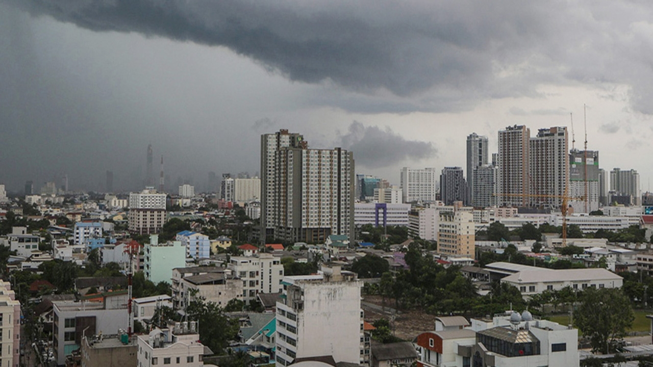 สภาพอากาศวันนี้ เหนือ อีสาน ตะวันออก ยังมีฝนตกหนักบางแห่ง กทม.ฝนคะนอง 60%