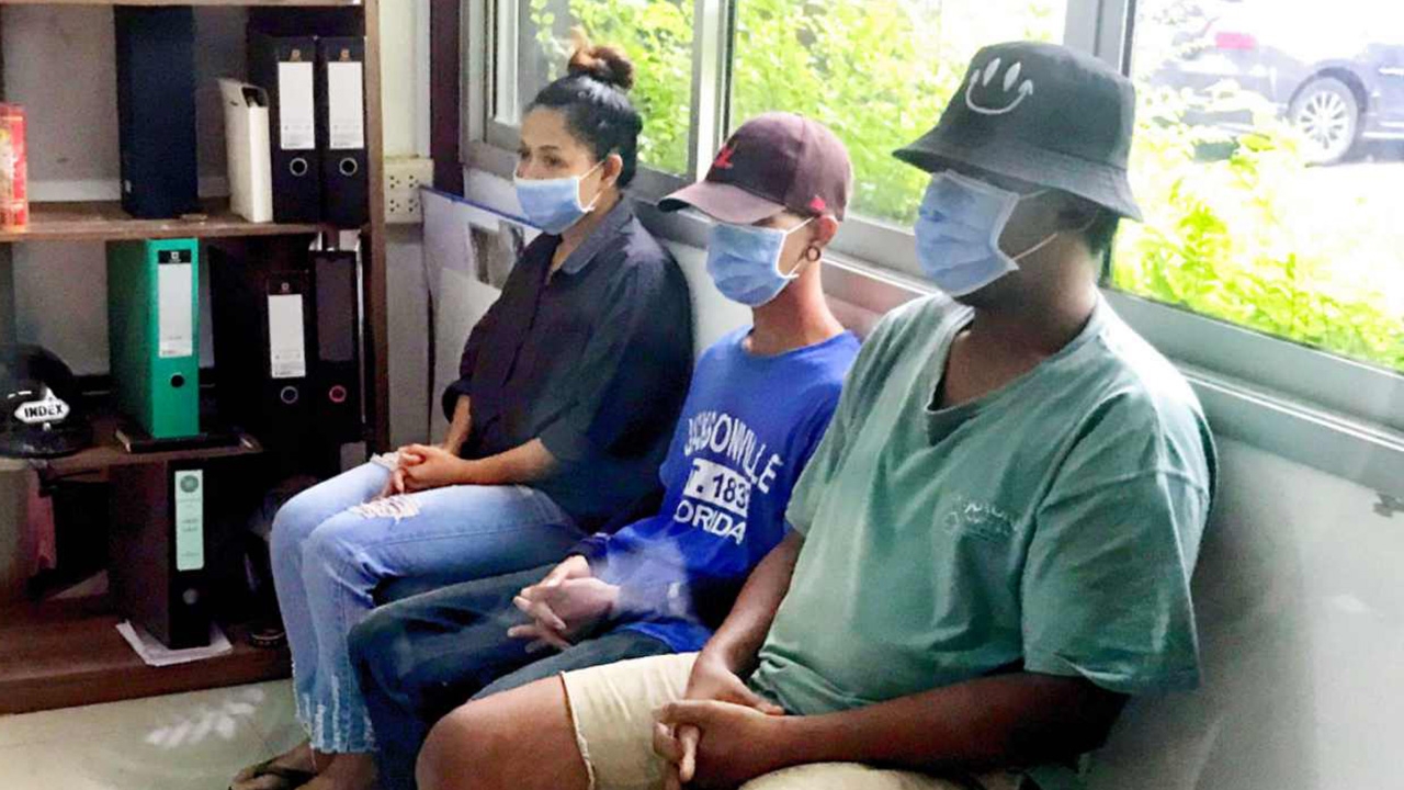 รวบสาวหัวหิน จ้างไป "ยิงสั่งสอน" มือปืนเขมรซัดโป้งโดนสาวบาร์ดับ
