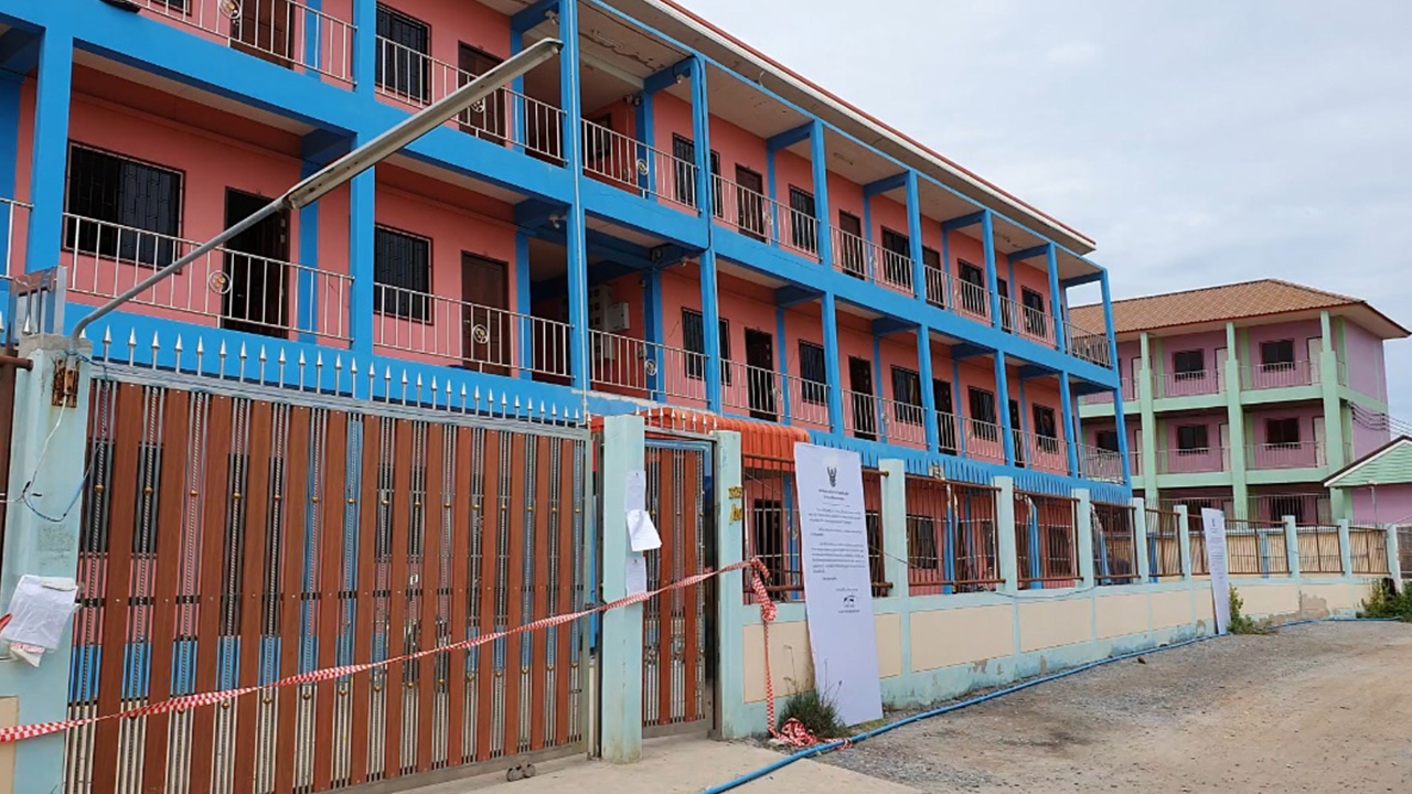 สมุทรสาครจะสรุปเหตุหอพักทรุดตัวบ่ายนี้ มีแนวโน้มต้องทุบทิ้ง ซ่อมไม่ได้