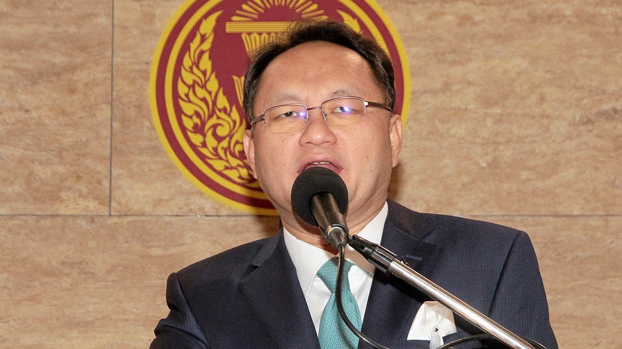 ยุทธพงศ์ โวย กองทัพดื้อ ขอซื้อเรือดำน้ำอีก 2 ลำ เผย โหวตชนะฉิวเฉียด