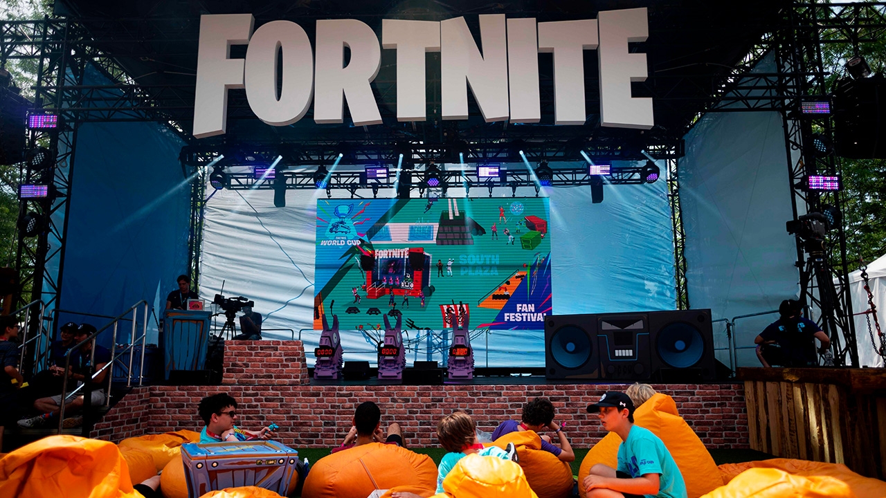 Apple-Google ผนึกกำลังถอด “Fortnite”  ของ Epic Games ออกจากสโตร์