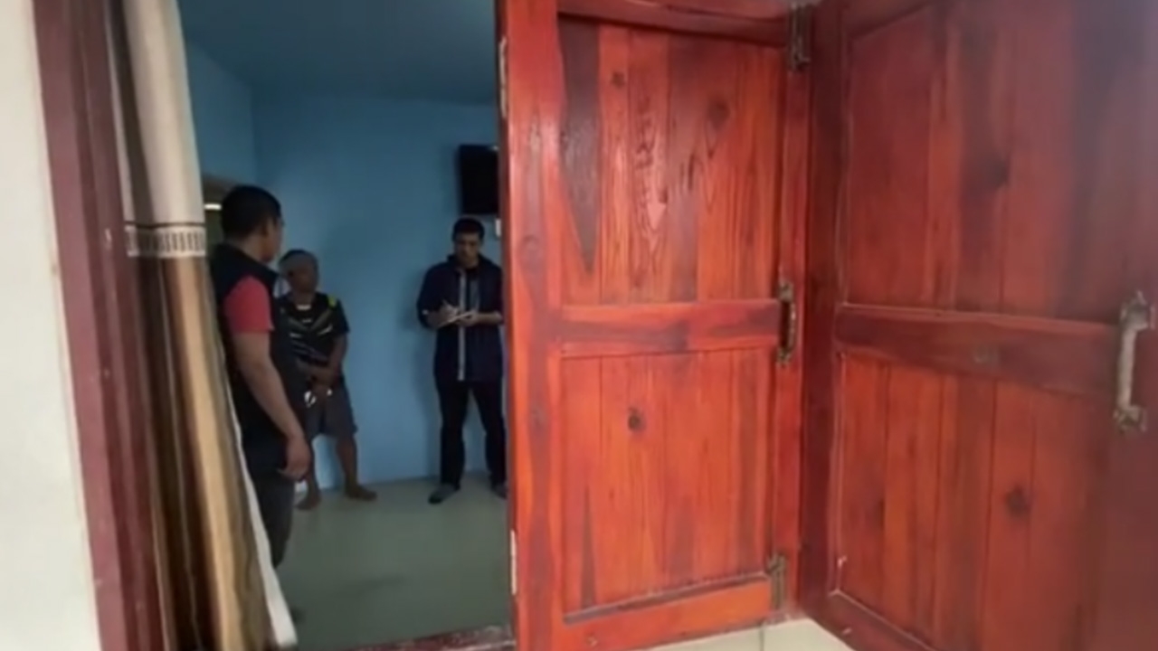 ฆ่าหมกศพสาวสารคาม เพิ่งได้สามีอายุคราวพ่อ หึงโหดบีบคอดับ