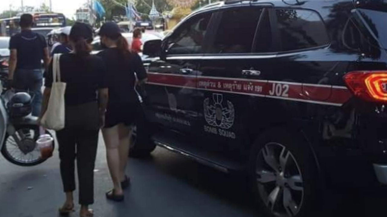 ตร.แจง เครื่องมือที่ใช้ในพื้นที่การชุมนุม อุปกรณ์ยิงโดรน-รถสนับสนุนการสื่อสาร