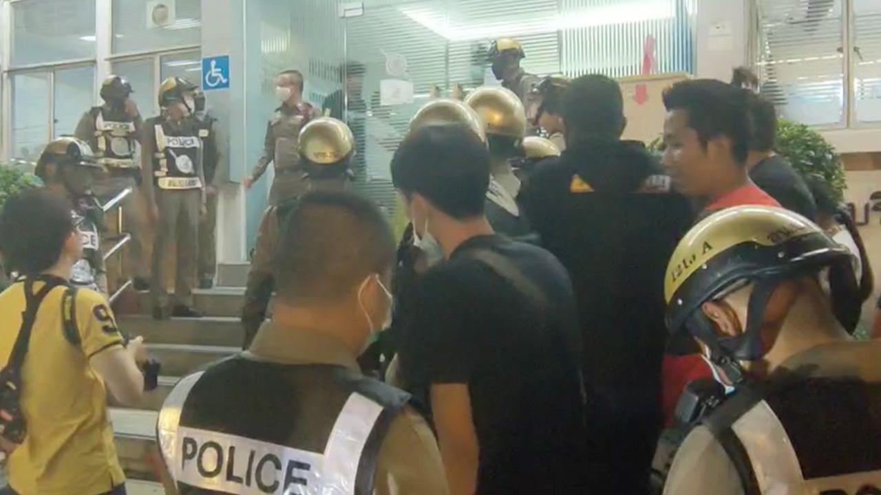 สลดแม่แท้ๆ-พ่อเลี้ยง ยอมสารภาพ รุมตี 4 ขวบจนโคม่า อ้างอยากให้เด็กได้ดี