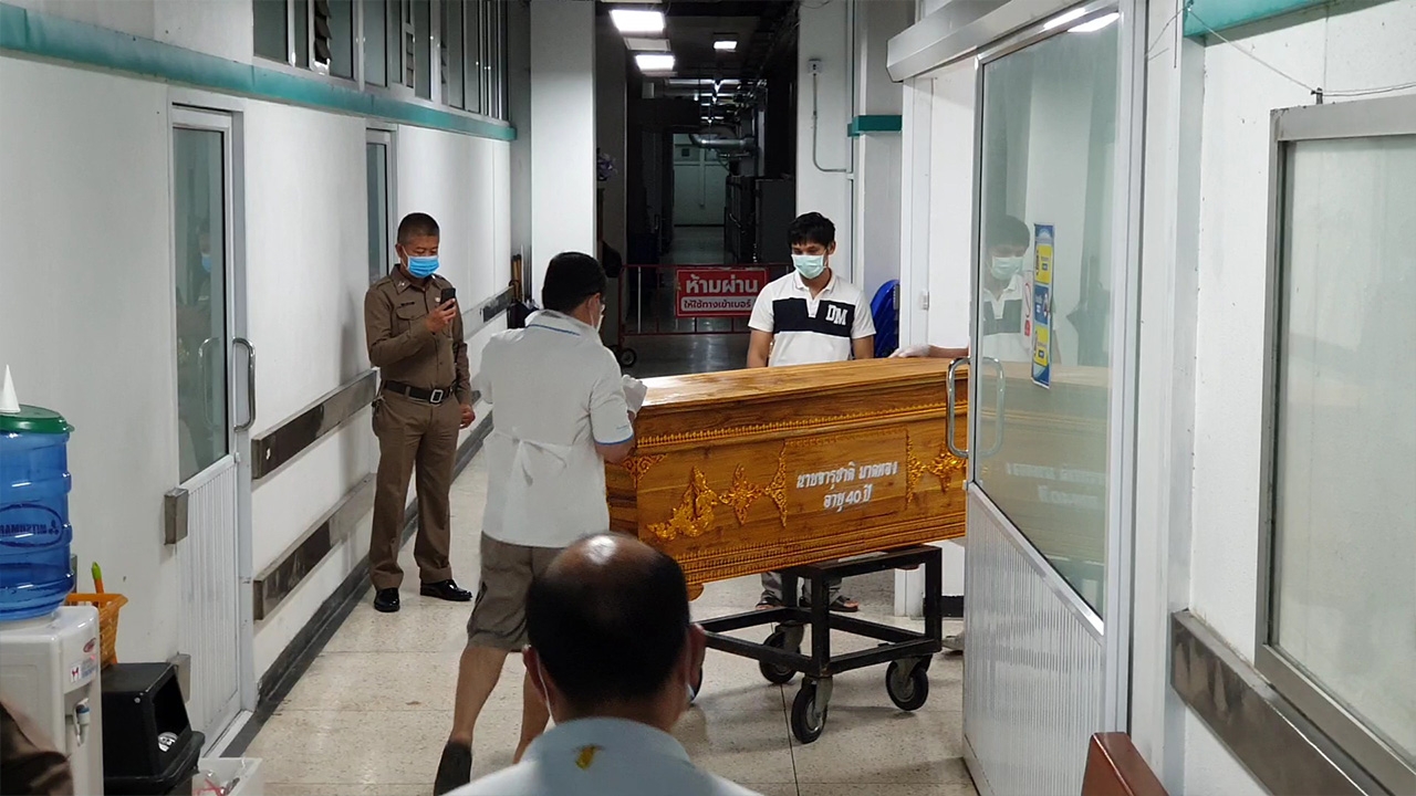 นำศพ "จารุชาติ" พยานปากเอกคดีบอส ถึงเชียงใหม่ เตรียมผ่าชันสูตรใหม่